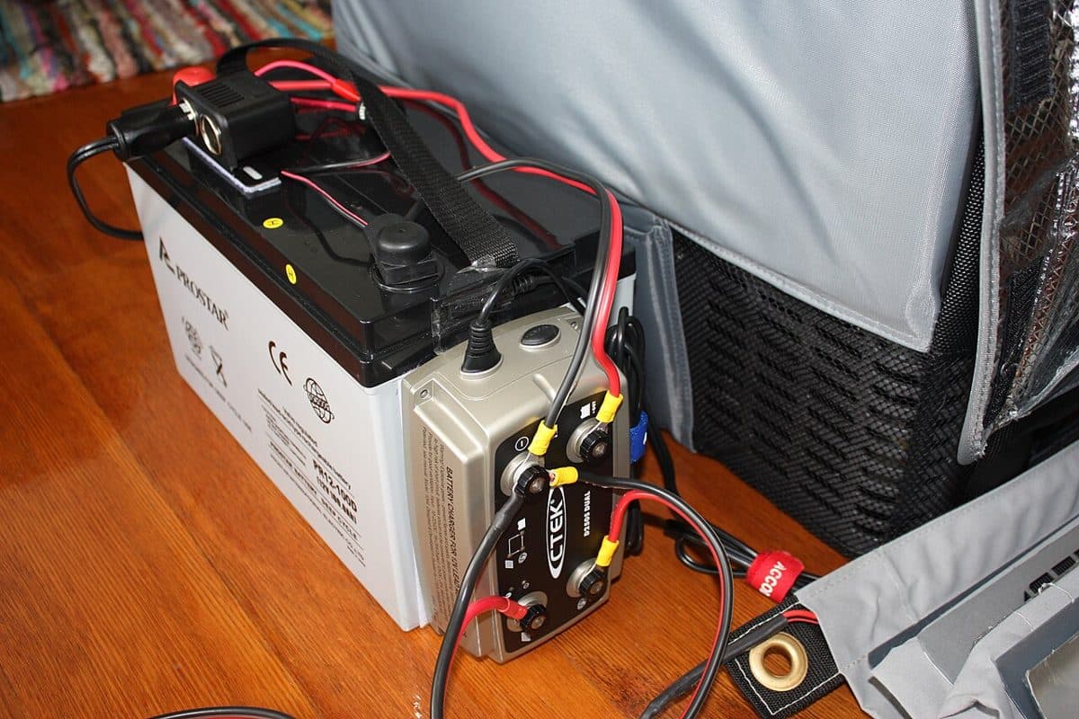 Car Battery (70Ah)