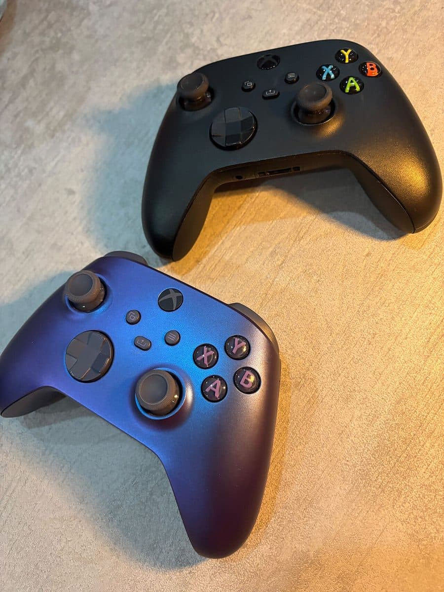 Wireless Game Controller