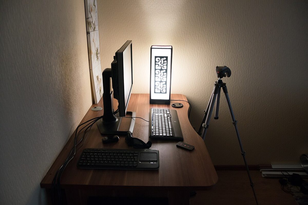 24-inch HP Monitor (Refurbished)